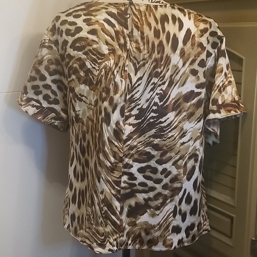 NWT Worthington Leopard Print Tie Front Blouse Medium Animal Print Top - Picture 5 of 8